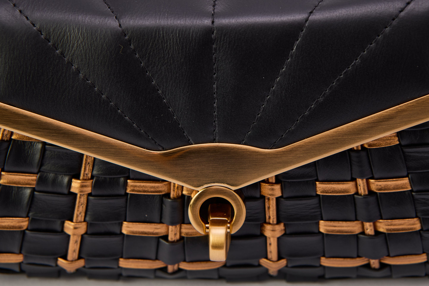 Bolsa Anna Elisa Mini Preto c/ Bronze