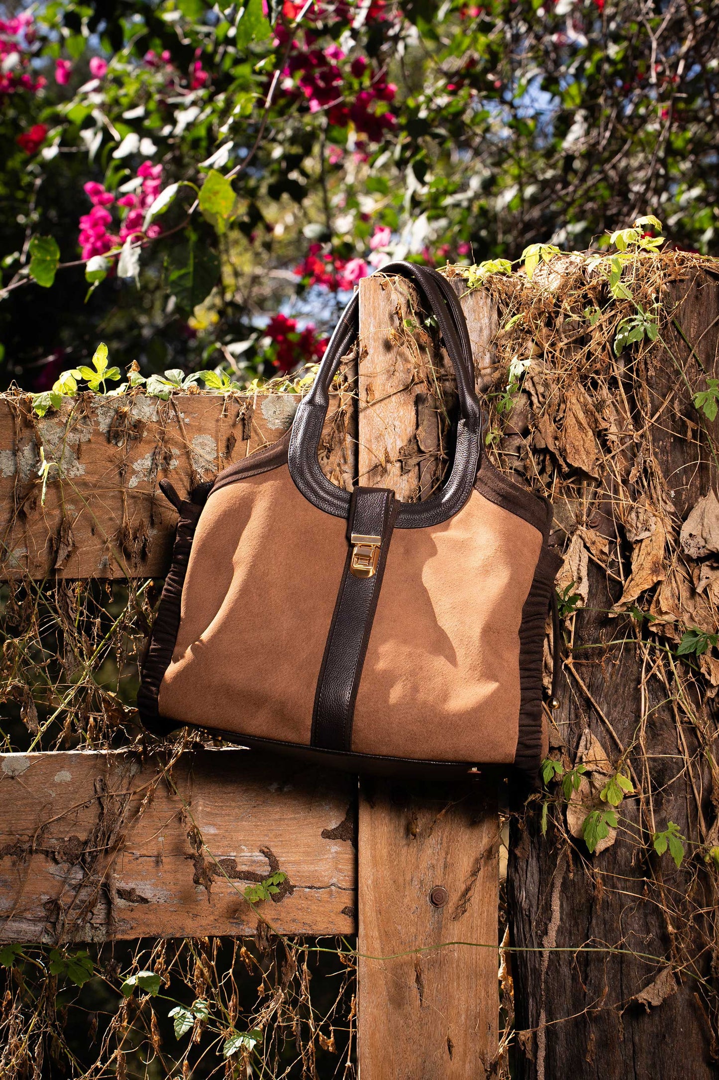 Bolsa Lorena Camurça Caramelo c/ Café