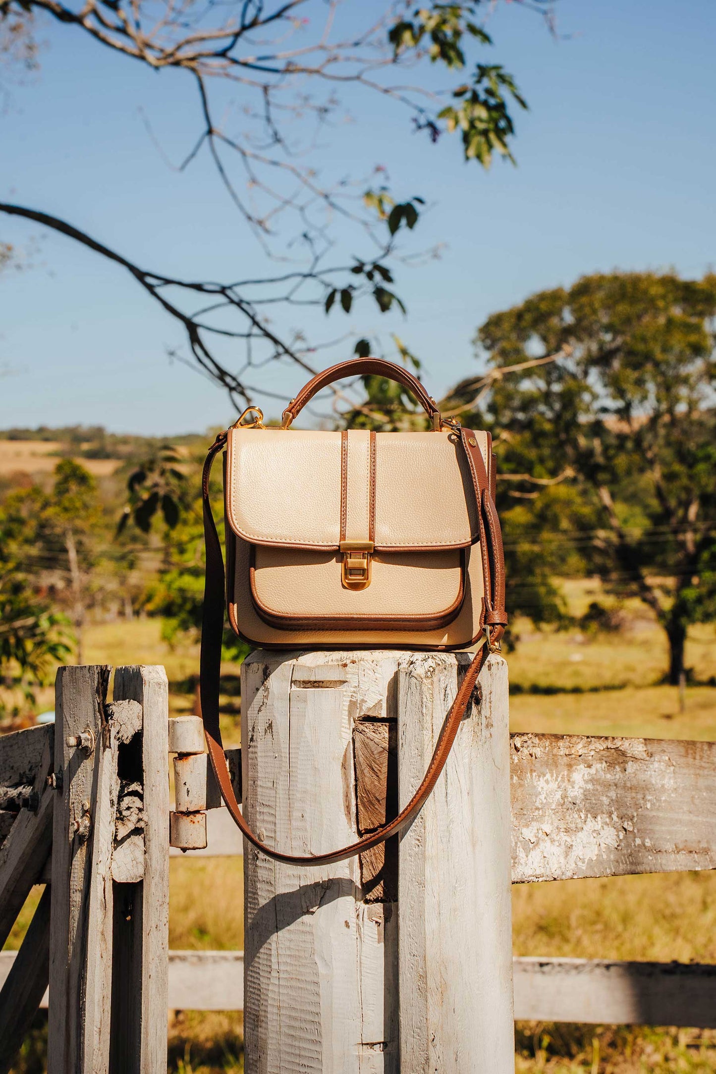 Bolsa Soraia Mini Creme c/ Avelã