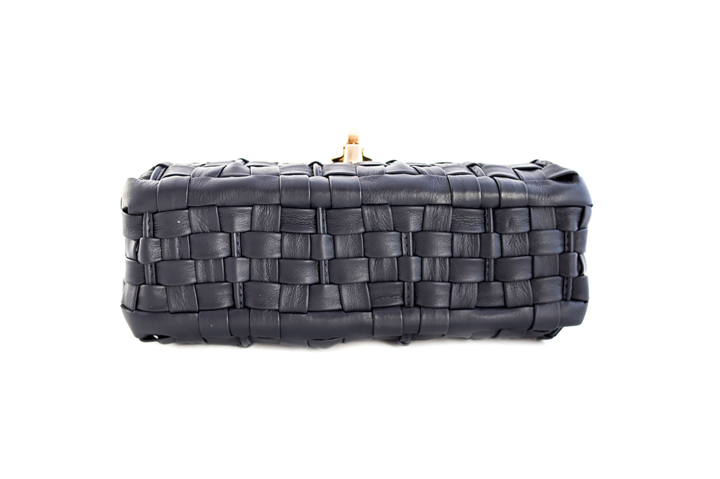 Produto de boutique, Moda de alta qualidade, Luxo contemporâneo, Estilo sofisticado, Elegância feminina, Detalhes artesanais, Designer de moda, Design exclusivo, Couro genuíno, Couro de primeira linha, Bolsa premium, Bolsa feminina de luxo, Bolsa feita à mão, Bolsa de grife, Bolsa de coleção, Bolsa artesanal, Artesanato de alta costura, Acessório de luxo