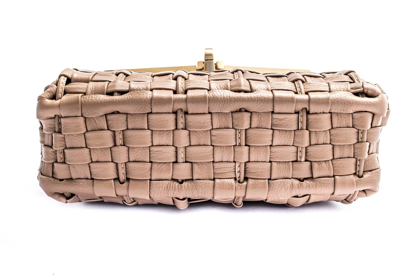 Produto de boutique, Moda de alta qualidade, Luxo contemporâneo, Estilo sofisticado, Elegância feminina, Detalhes artesanais, Designer de moda, Design exclusivo, Couro genuíno, Couro de primeira linha, Bolsa premium, Bolsa feminina de luxo, Bolsa feita à mão, Bolsa de grife, Bolsa de coleção, Bolsa artesanal, Artesanato de alta costura, Acessório de luxo