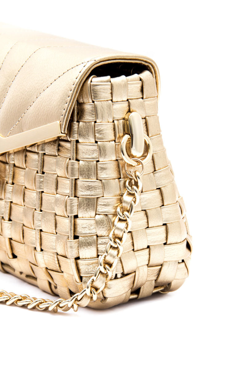 Toque personalizado, Produto de boutique, Moda de alta qualidade,Luxo contemporâneo, Estilo sofisticado, Elegância feminina, Detalhes artesanais, Designer de moda, Design exclusivo, Couro genuíno, Couro de primeira linha, Bolsa premium, Bolsa feminina de luxo, Bolsa feita à mão, Bolsa de grife, Bolsa de coleção, Bolsa artesanal, Artesanato de alta costura, Acessório de luxo