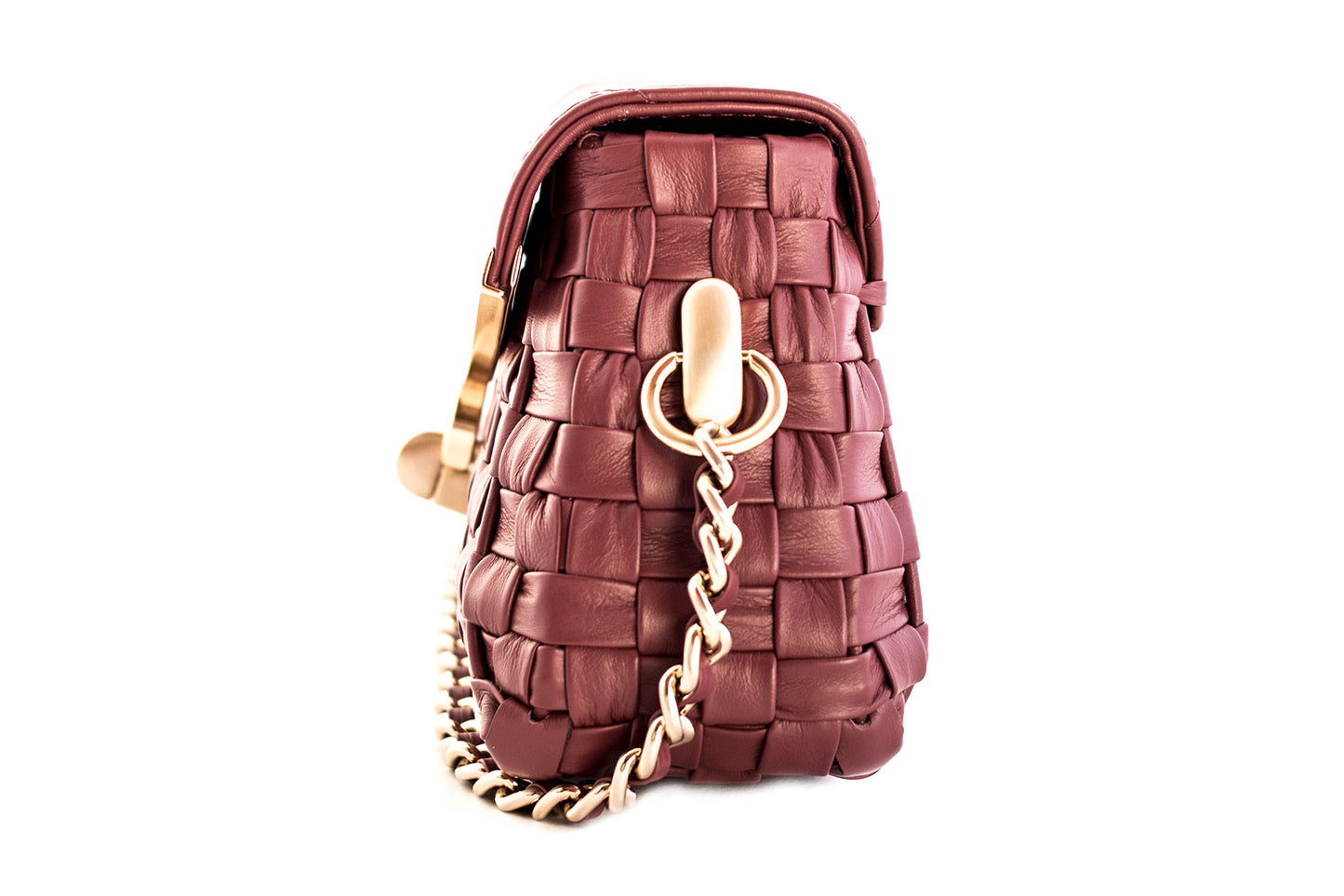 Produto de boutique, Moda de alta qualidade, Luxo contemporâneo, Estilo sofisticado, Elegância feminina, Detalhes artesanais, Designer de moda, Design exclusivo, Couro genuíno, Couro de primeira linha, Bolsa premium, Bolsa feminina de luxo, Bolsa feita à mão, Bolsa de grife, Bolsa de coleção, Bolsa artesanal, Artesanato de alta costura, Acessório de luxo