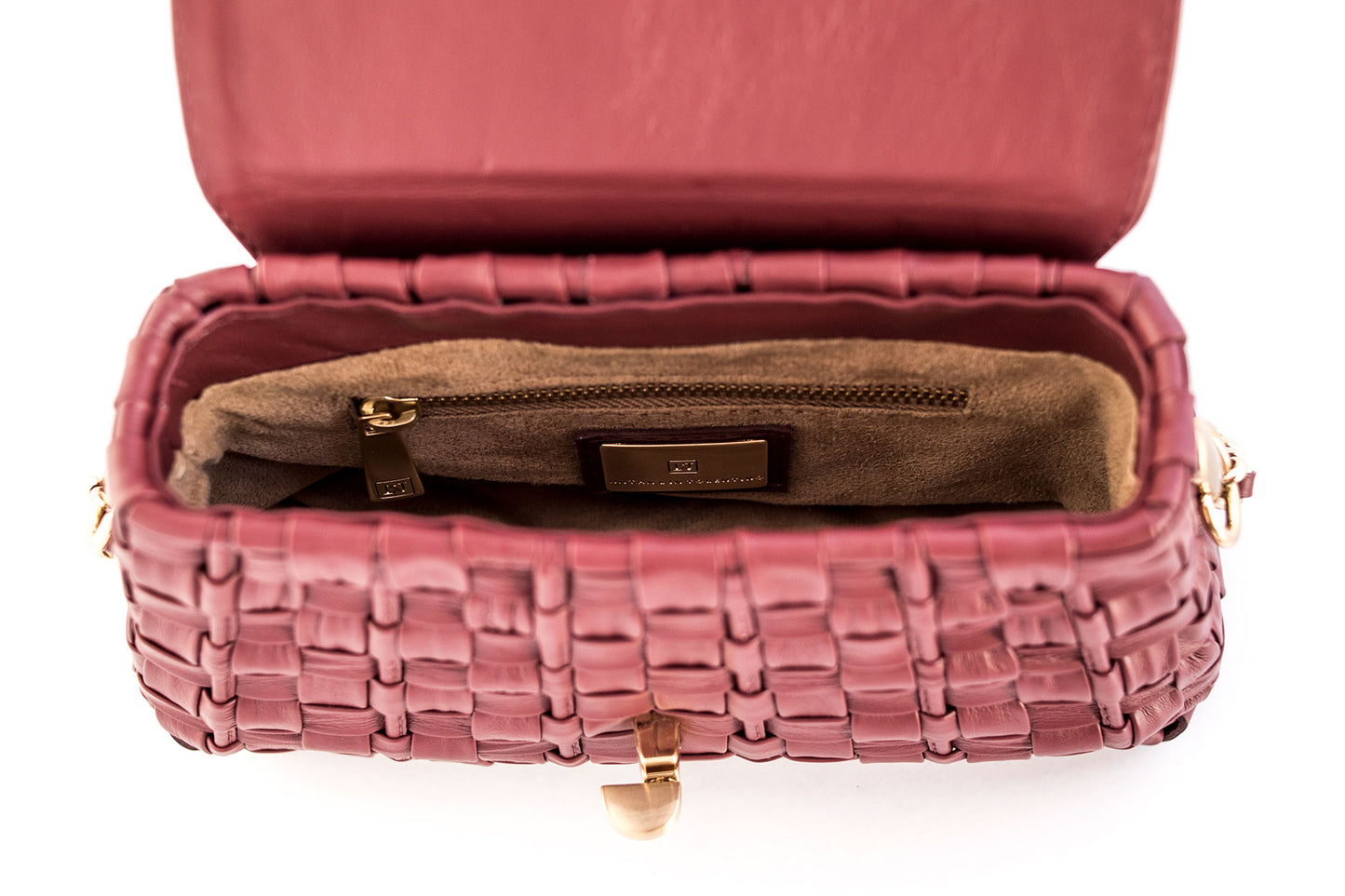 Produto de boutique, Moda de alta qualidade, Luxo contemporâneo, Estilo sofisticado, Elegância feminina, Detalhes artesanais, Designer de moda, Design exclusivo, Couro genuíno, Couro de primeira linha, Bolsa premium, Bolsa feminina de luxo, Bolsa feita à mão, Bolsa de grife, Bolsa de coleção, Bolsa artesanal, Artesanato de alta costura, Acessório de luxo