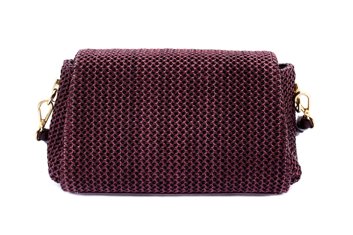 Produto de boutique, Moda de alta qualidade, Luxo contemporâneo, Estilo sofisticado, Elegância feminina, Detalhes artesanais, Designer de moda, Design exclusivo, Couro genuíno, Couro de primeira linha, Bolsa premium, Bolsa feminina de luxo, Bolsa feita à mão, Bolsa de grife, Bolsa de coleção, Bolsa artesanal, Artesanato de alta costura, Acessório de luxo