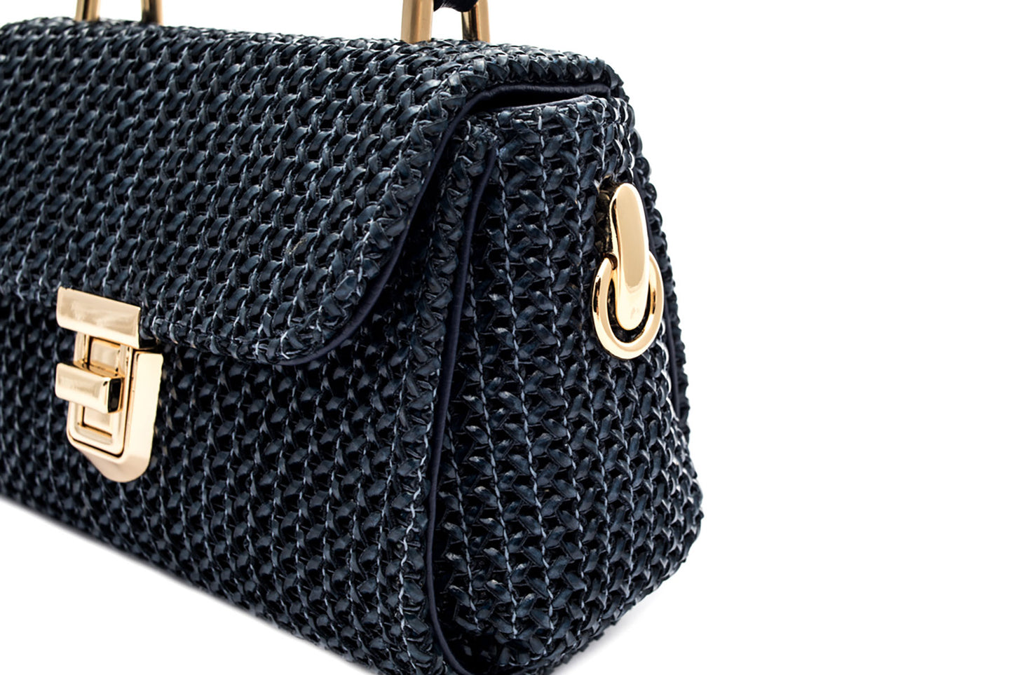 Produto de boutique, Moda de alta qualidade, Luxo contemporâneo, Estilo sofisticado, Elegância feminina, Detalhes artesanais, Designer de moda, Design exclusivo, Couro genuíno, Couro de primeira linha, Bolsa premium, Bolsa feminina de luxo, Bolsa feita à mão, Bolsa de grife, Bolsa de coleção, Bolsa artesanal, Artesanato de alta costura, Acessório de luxo