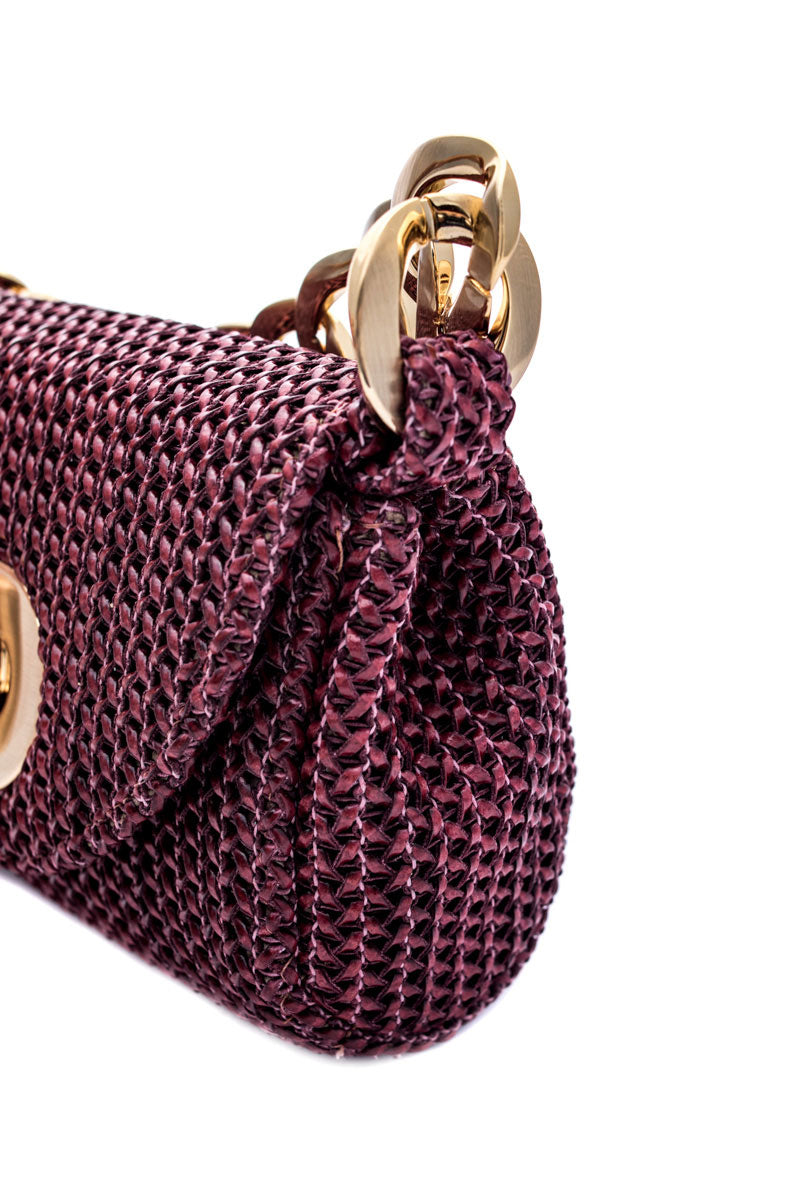 Toque personalizado, Produto de boutique, Moda de alta qualidade, Luxo contemporâneo, Estilo sofisticado, Elegância feminina, Detalhes artesanais, Designer de moda, Design exclusivo, Couro genuíno, Couro de primeira linha, Bolsa premium, Bolsa feminina de luxo, Bolsa feita à mão, Bolsa de grife, Bolsa de coleção, Bolsa artesanal, Artesanato de alta costura, Acessório de luxo