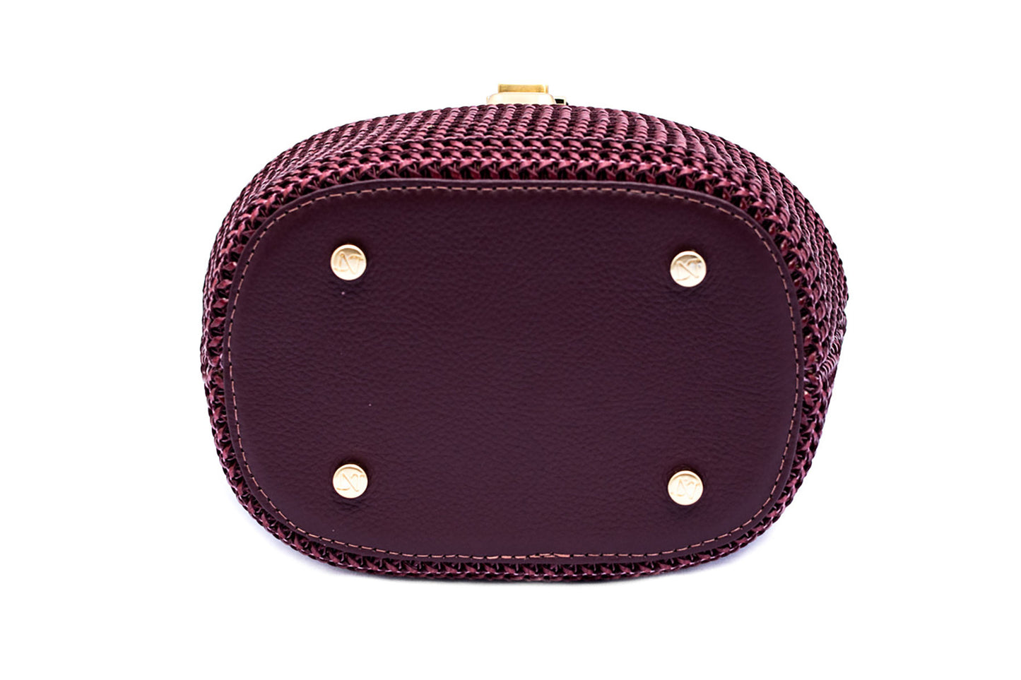 Toque personalizado, Produto de boutique, Moda de alta qualidade, Luxo contemporâneo, Estilo sofisticado, Elegância feminina, Detalhes artesanais, Designer de moda, Design exclusivo, Couro genuíno, Couro de primeira linha, Bolsa premium, Bolsa feminina de luxo, Bolsa feita à mão, Bolsa de grife, Bolsa de coleção, Bolsa artesanal, Artesanato de alta costura, Acessório de luxo
