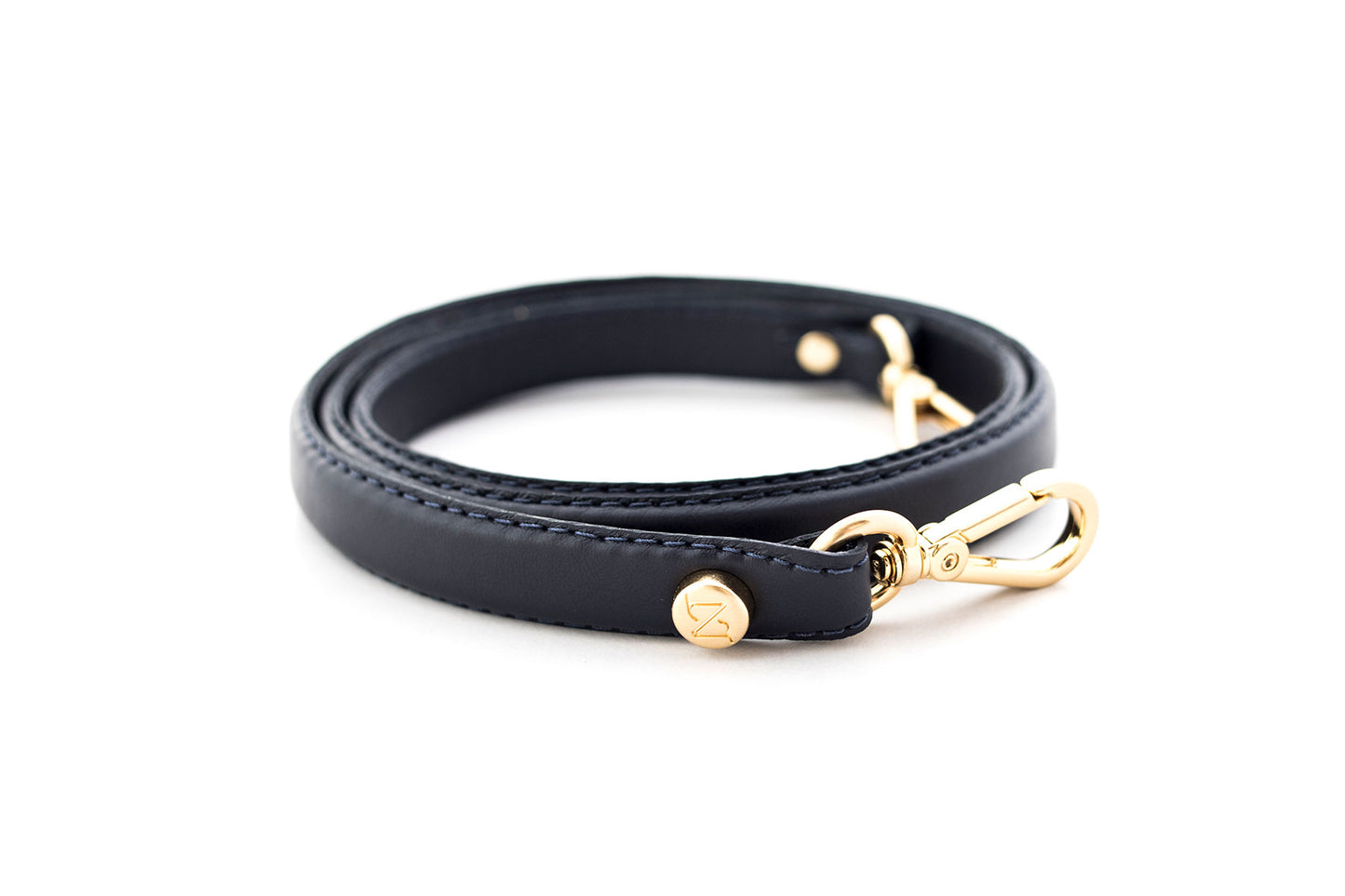 Toque personalizado, Produto de boutique, Moda de alta qualidade, Luxo contemporâneo, Estilo sofisticado, Elegância feminina, Detalhes artesanais, Designer de moda, Design exclusivo, Couro genuíno, Couro de primeira linha, Bolsa premium, Bolsa feminina de luxo, Bolsa feita à mão, Bolsa de grife, Bolsa de coleção, Bolsa artesanal, Artesanato de alta costura, Acessório de luxo