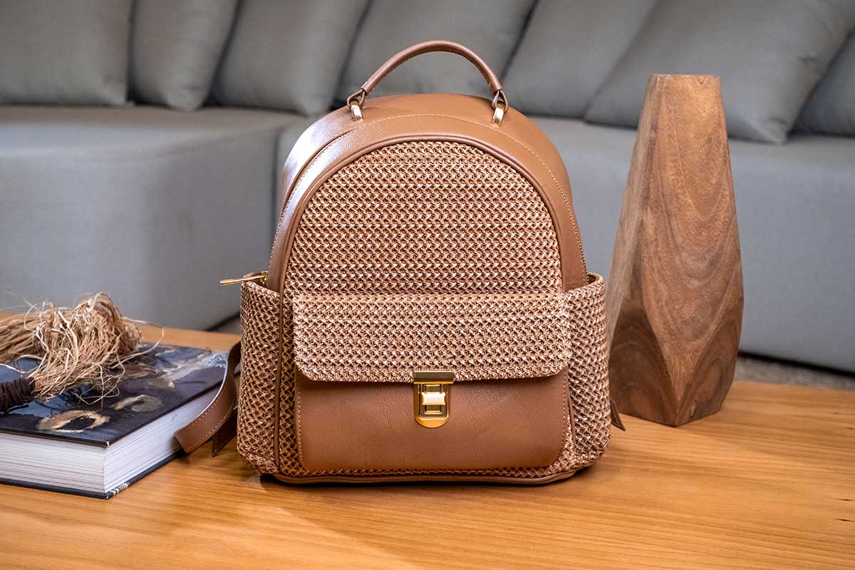 Mochila Carolina Avelã