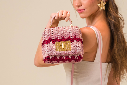 Bolsa Fabiana Mini Crochê Rosa Bebê c/ Bordô