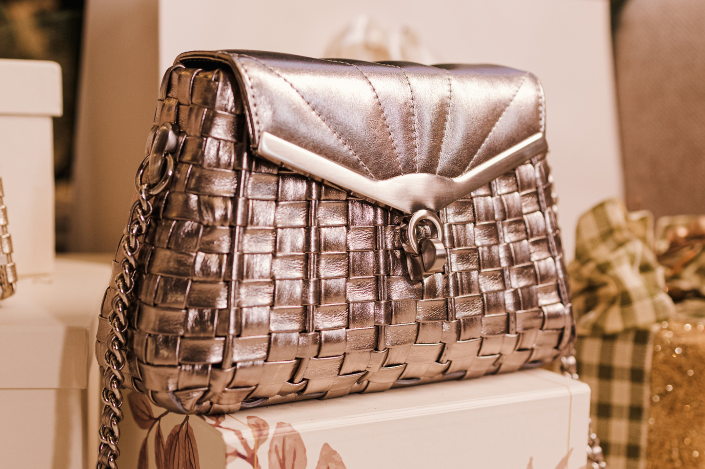 Bolsa Anna Elisa Prata Envelhecida