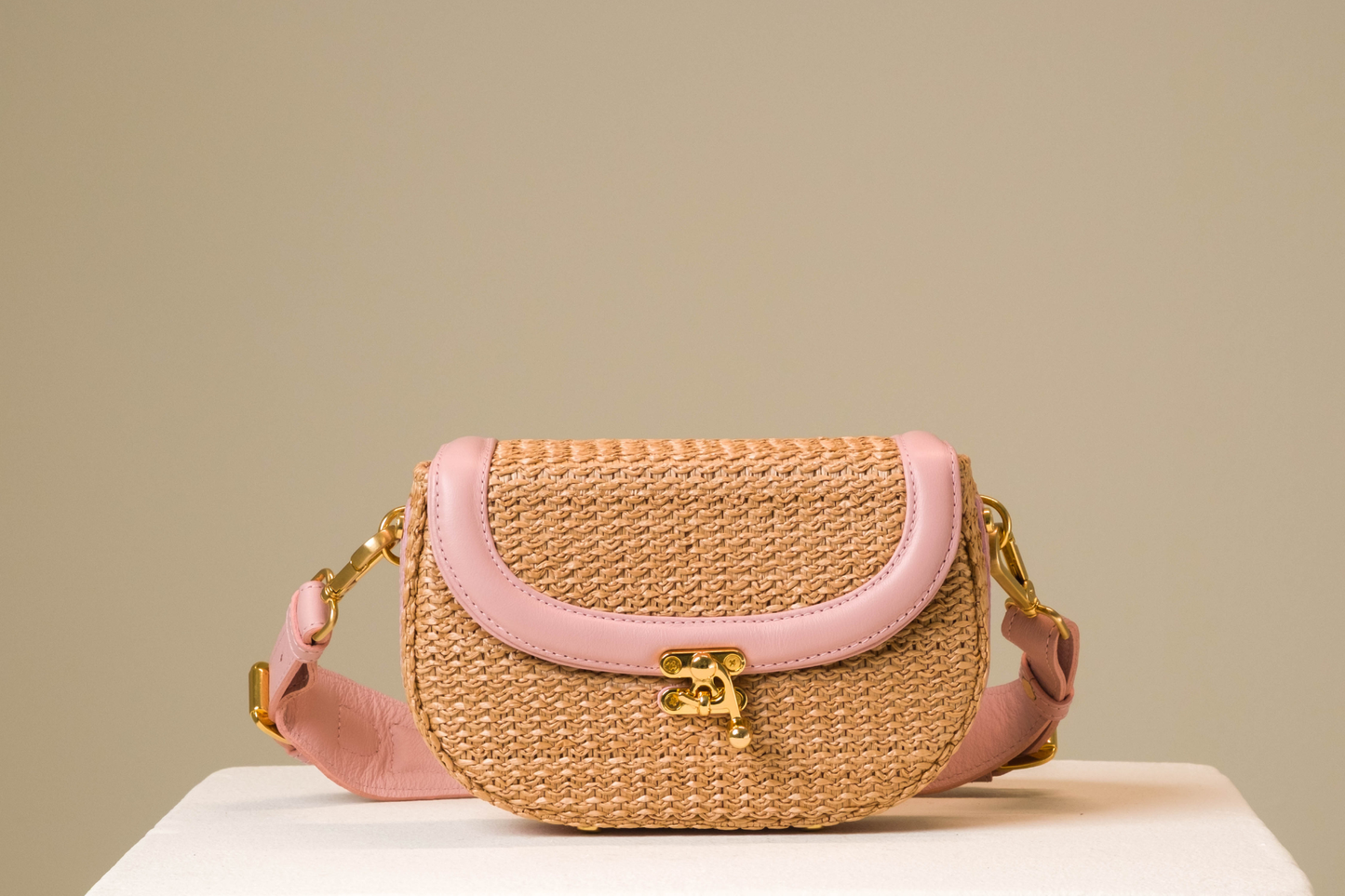 Bolsa Silvia Pochete Ráfia Natural c/ Rosa Bebê