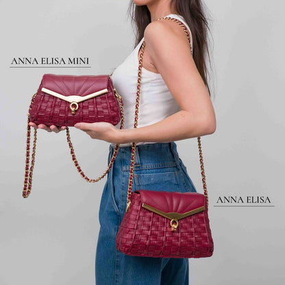 Produto de boutique, Moda de alta qualidade, Luxo contemporâneo, Estilo sofisticado, Elegância feminina, Detalhes artesanais, Designer de moda, Design exclusivo, Couro genuíno, Couro de primeira linha, Bolsa premium, Bolsa feminina de luxo, Bolsa feita à mão, Bolsa de grife, Bolsa de coleção, Bolsa artesanal, Artesanato de alta costura, Acessório de luxo