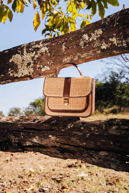 Bolsa Soraia Mini Rafia Natural c/ Avelã