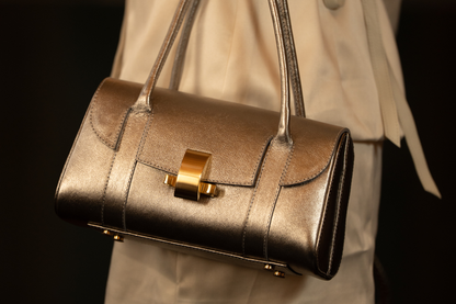 Bolsa Celine Prata Envelhecida