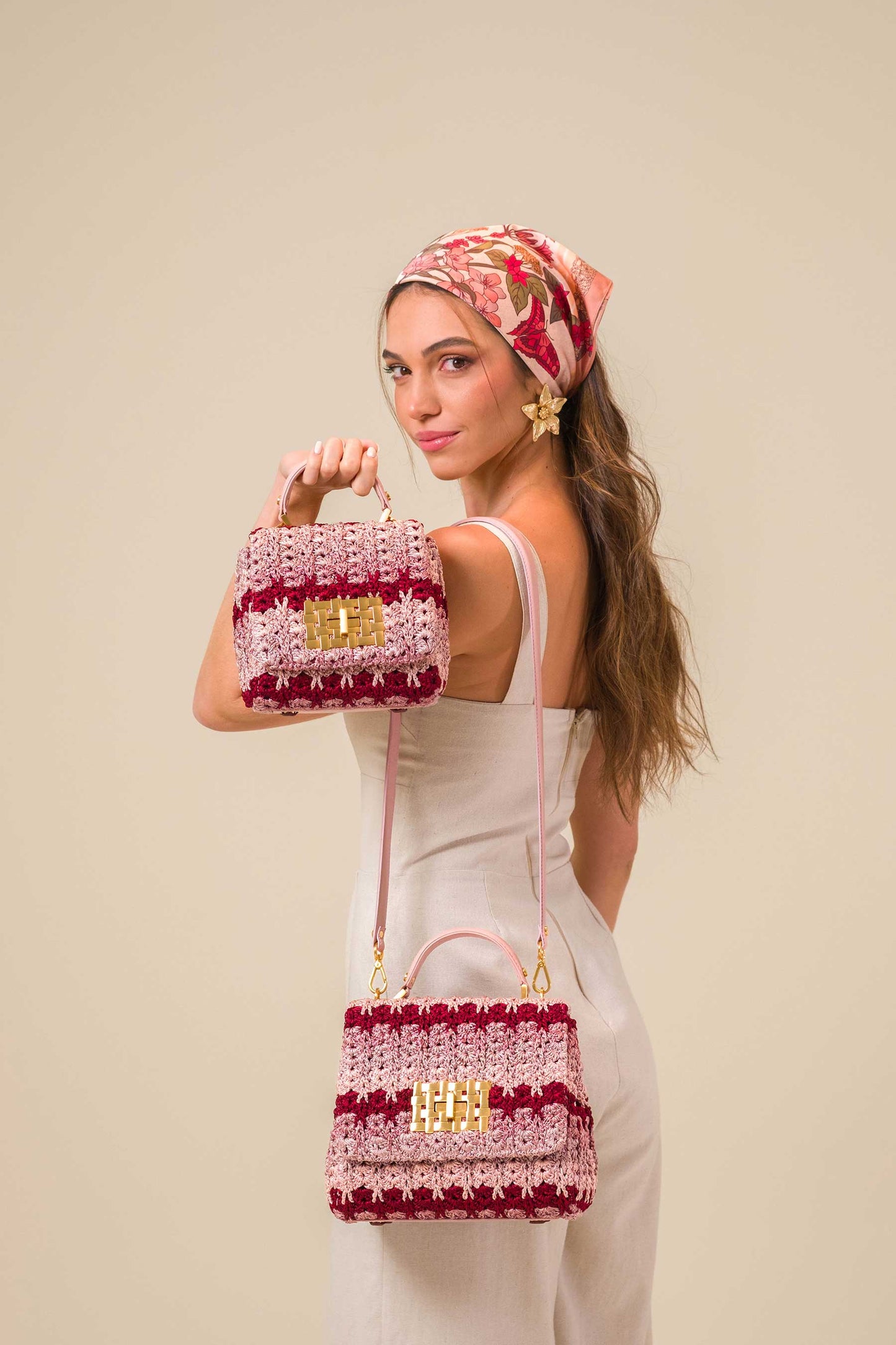 Bolsa Fabiana Crochê Rosa Bebê c/ Bordô