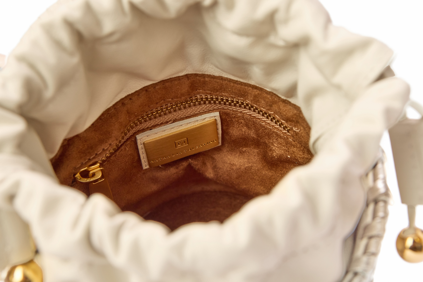 Bolsa Lucila Off White c/ Prata Envelhecida