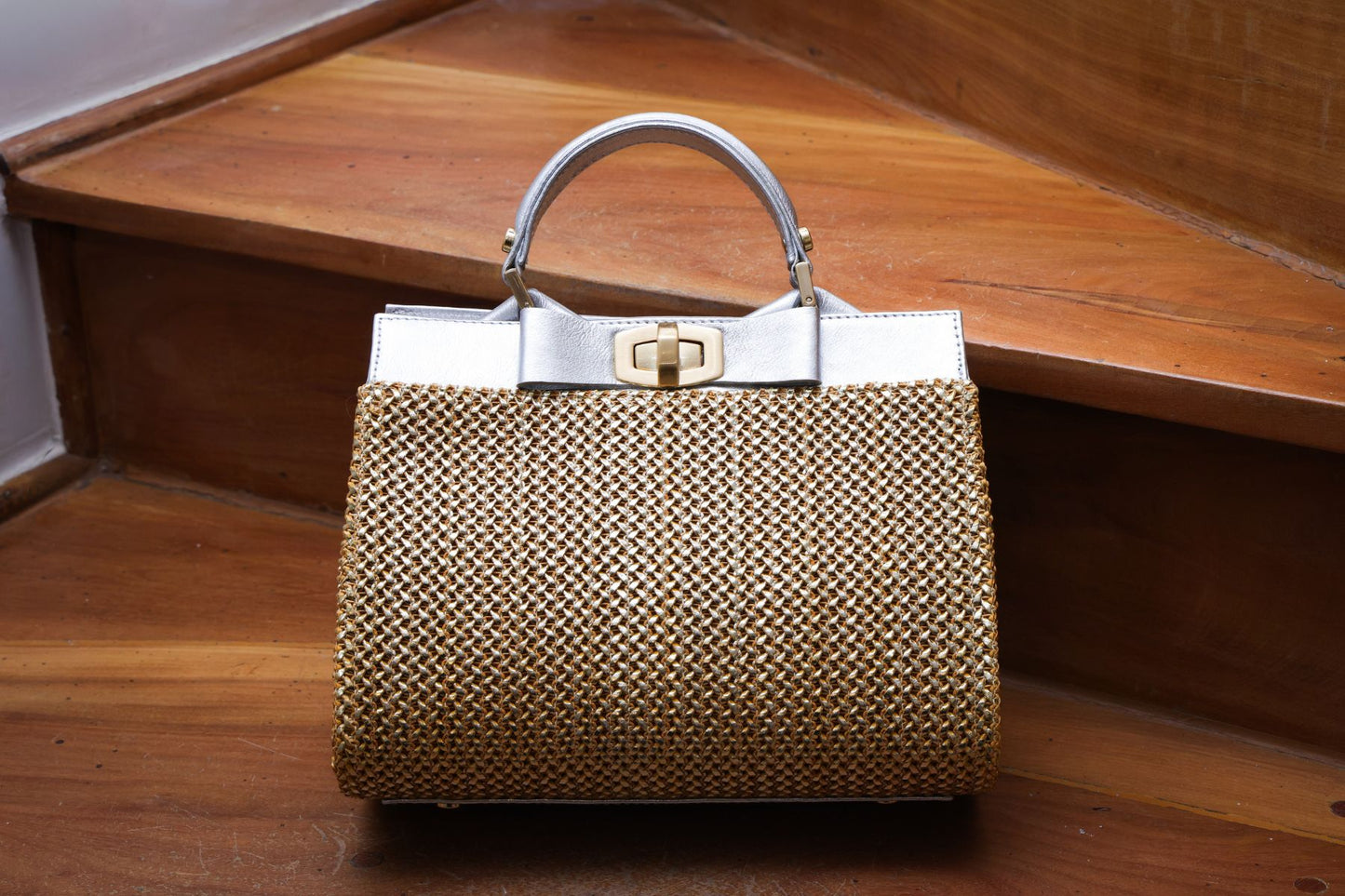 Bolsa Lia Dourado c/ Prata