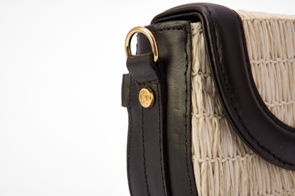 Bolsa Silvia Pochete Ráfia Natural Off White c/ Preto
